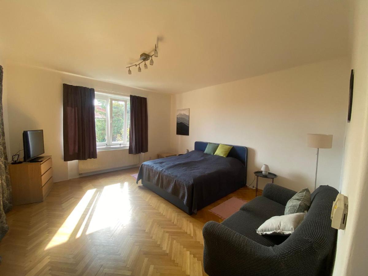 Vila Malvazinky Praha Bagian luar foto