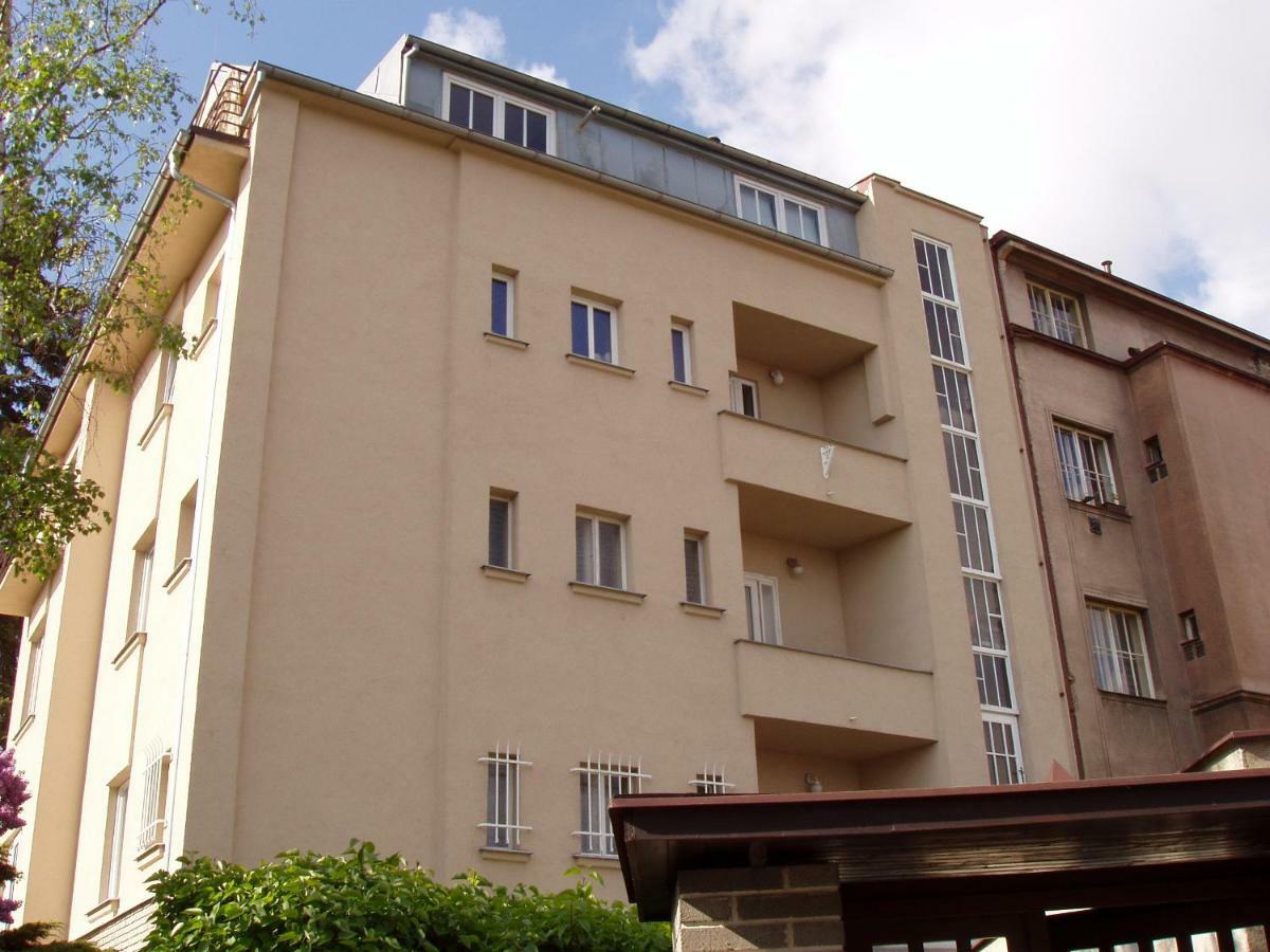 Vila Malvazinky Praha Bagian luar foto